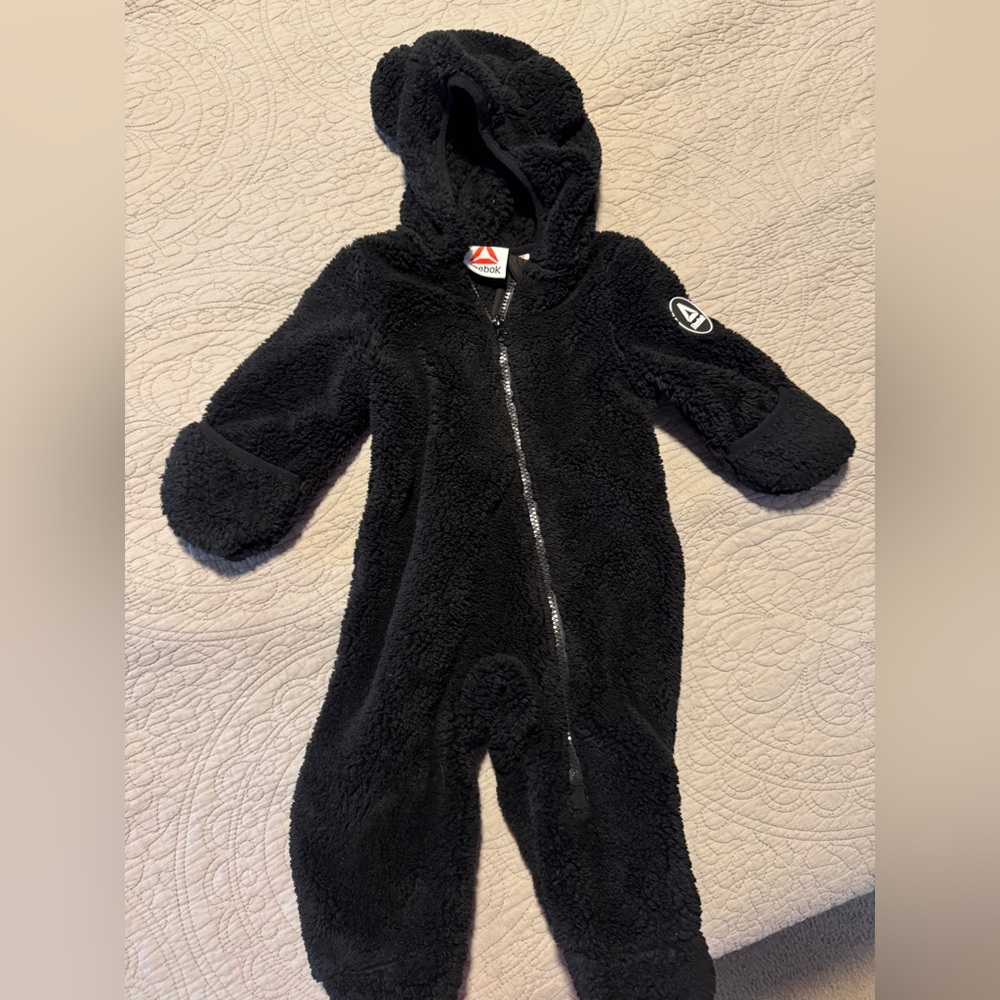 Reebok fuzzy bear ears winter suit 6-9M